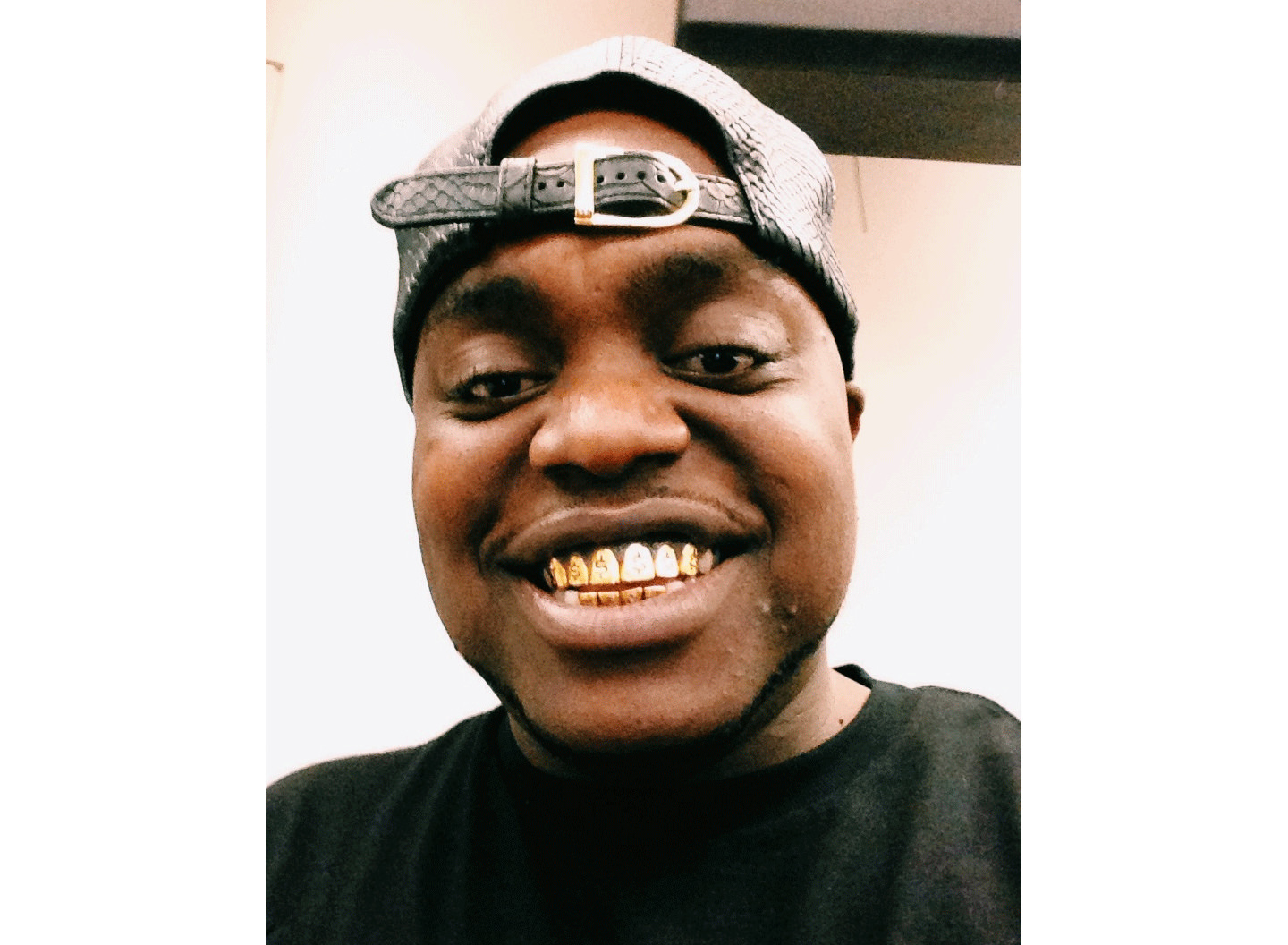 fyb38qrbktk4d59derod.jpg