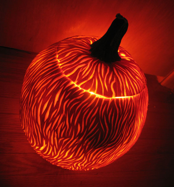 The Hard Floor — 16 PUMPKIN IDEAS FOR HALLOWEEN Get your carving...