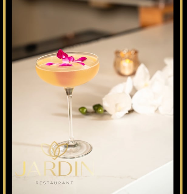 New Year's Eve 2024 Tickets Boletos at Jardin Restaurant Berwyn