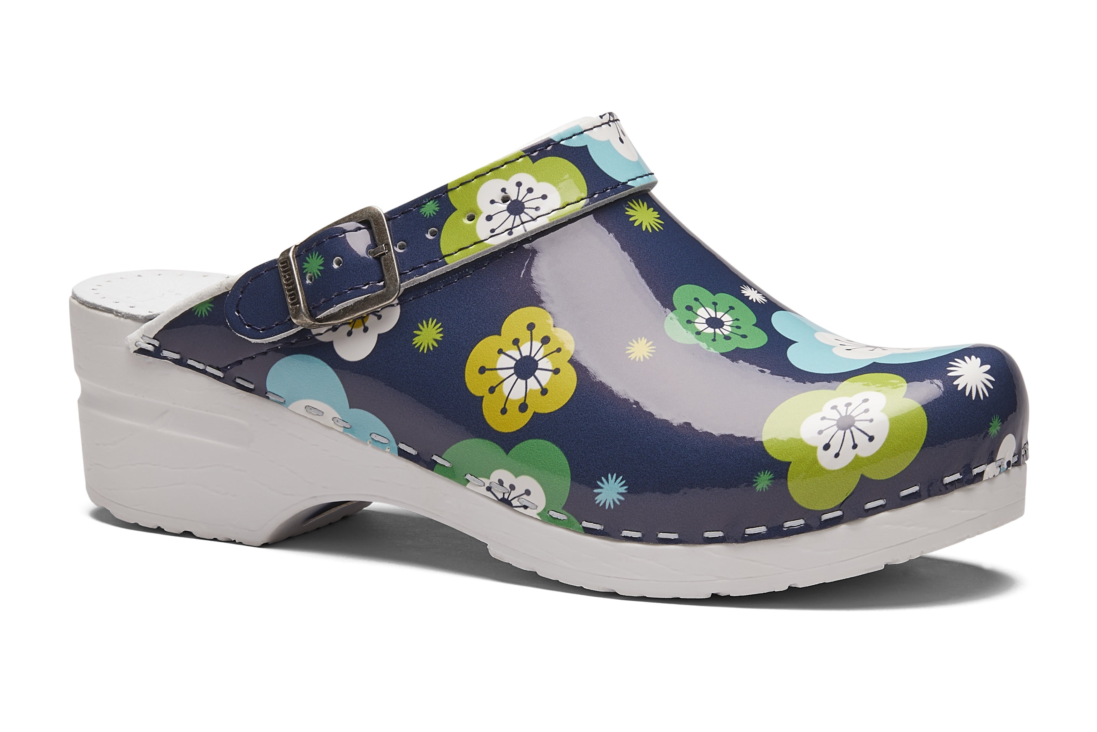 Blue Flower Pattern