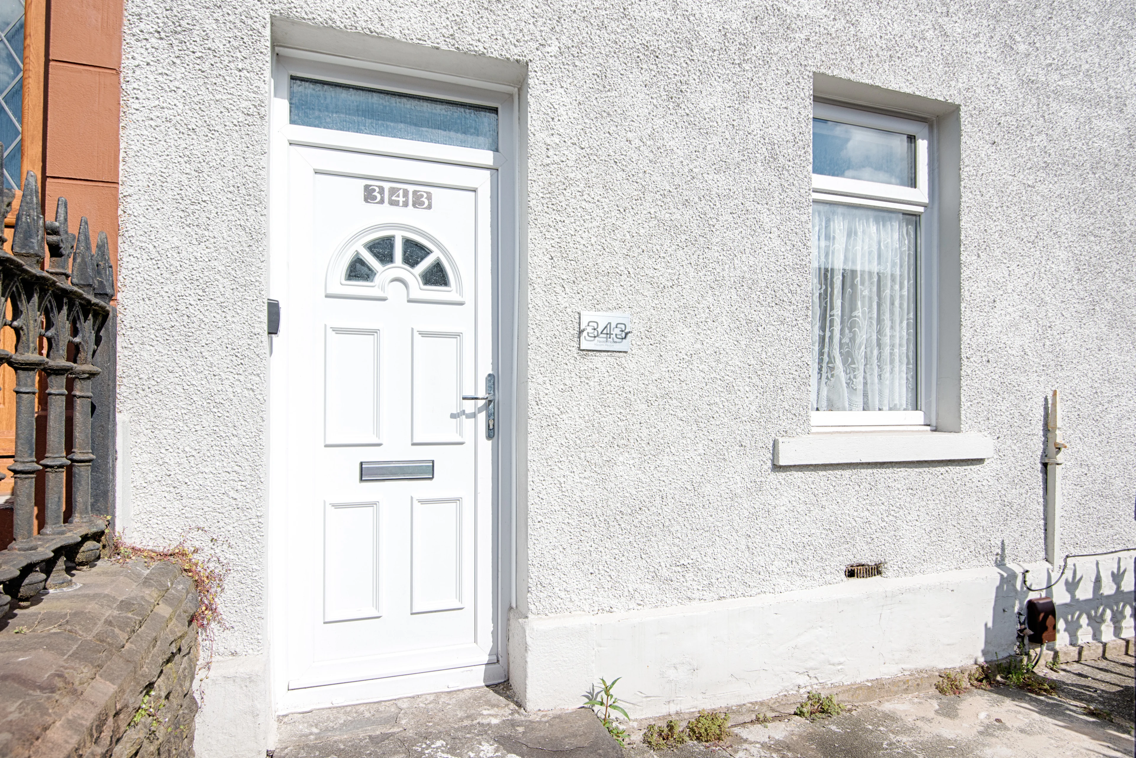 Generous House near The Liberty Stadium - Image 21