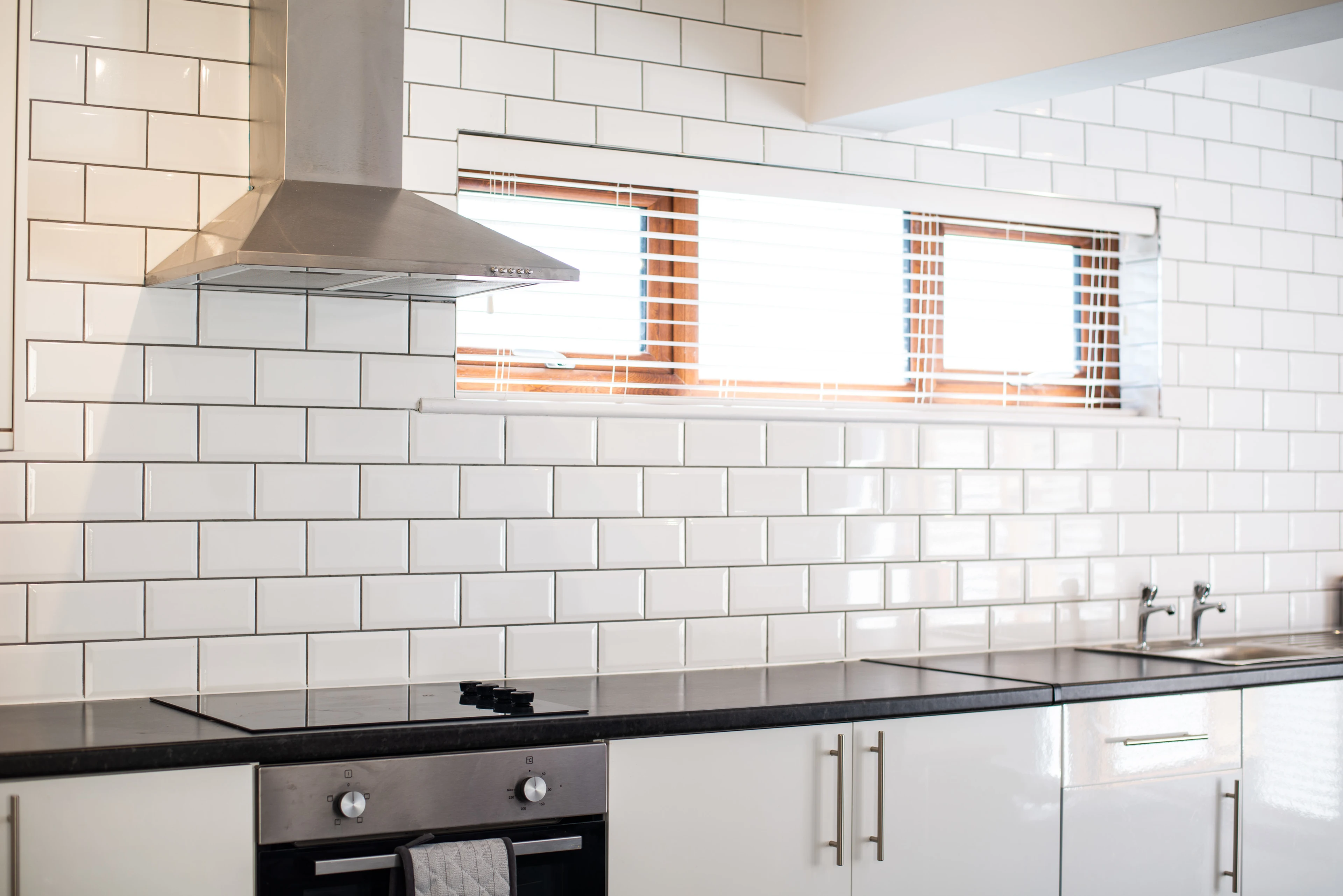 The Nook, Close to Swansea City Centre - Image 16