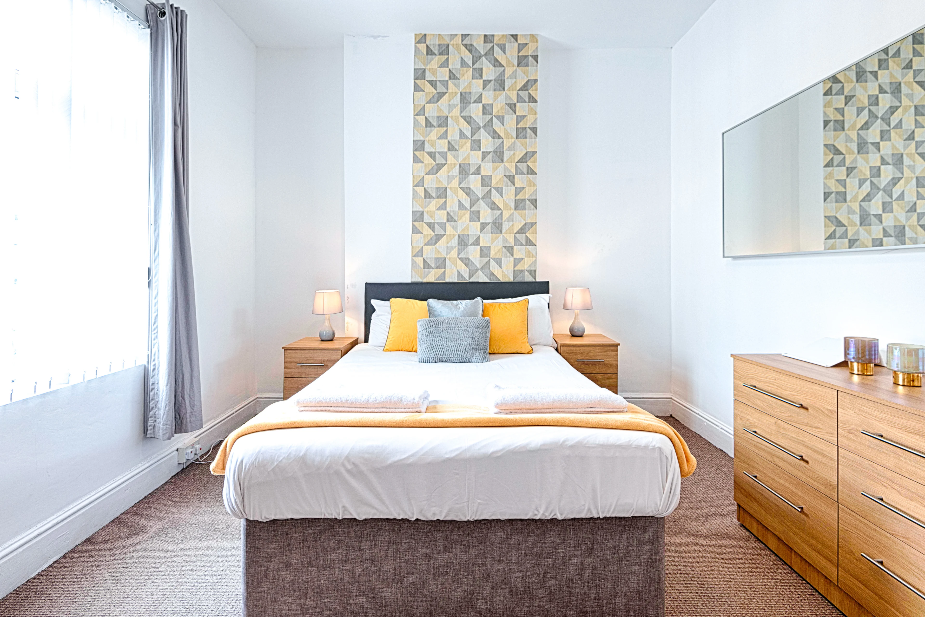 Walking distance to Liberty Stadium Swansea - Image 14