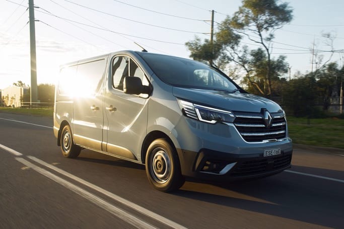 New Renault Trafic 2023 Review