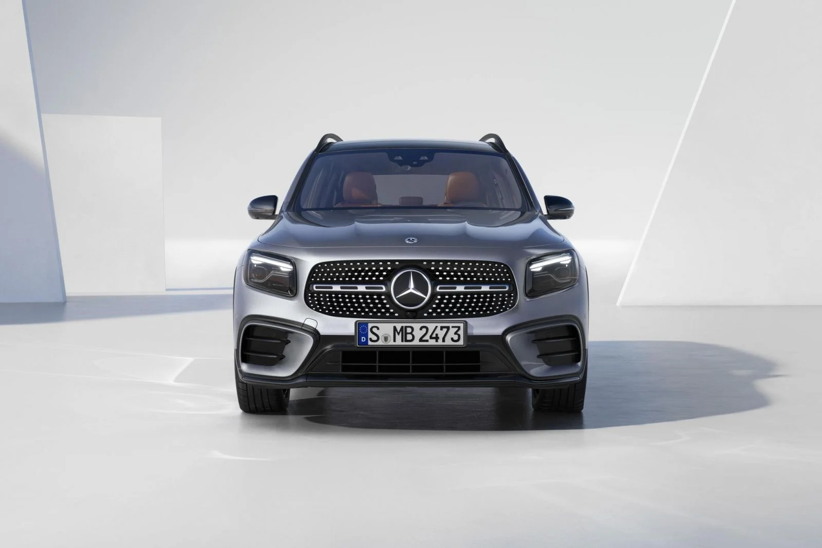 Revamped and Ready The 2024 MercedesBenz GLB Unleashes Luxury and