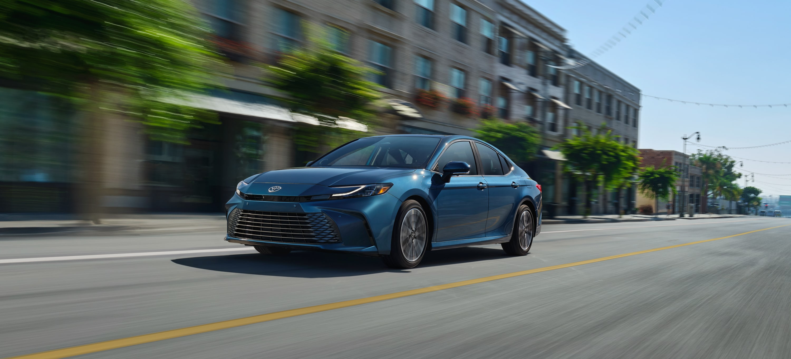 Next-Generation Camry Goes All-Out Hybrid featured image