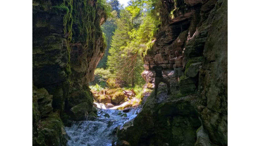 Erenik Canyon trek