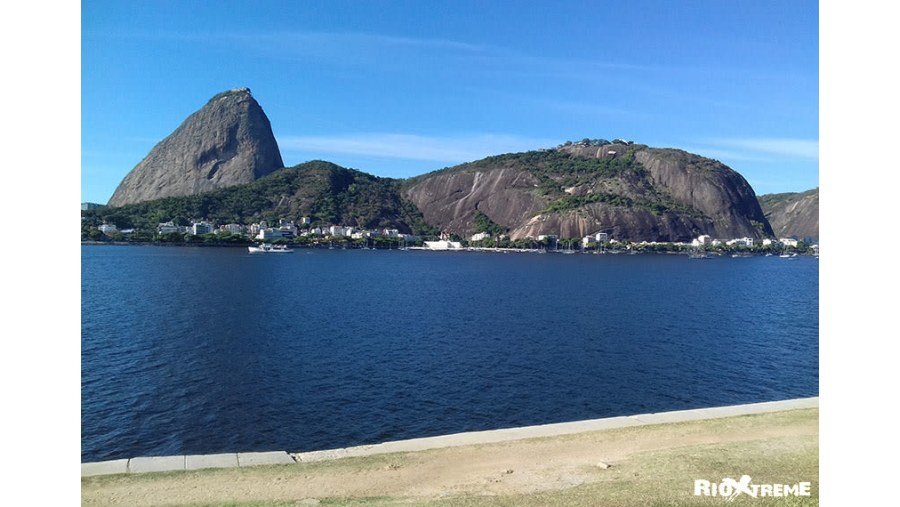 beautiful mountains and ocean