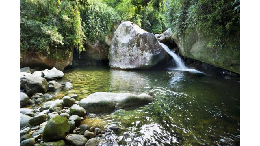 Serene Views over the Waterfalls