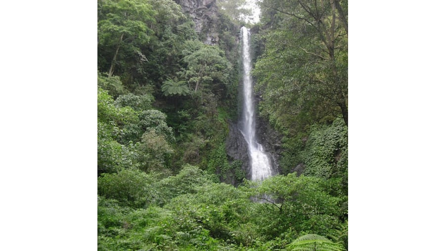 Murukeba Waterfall