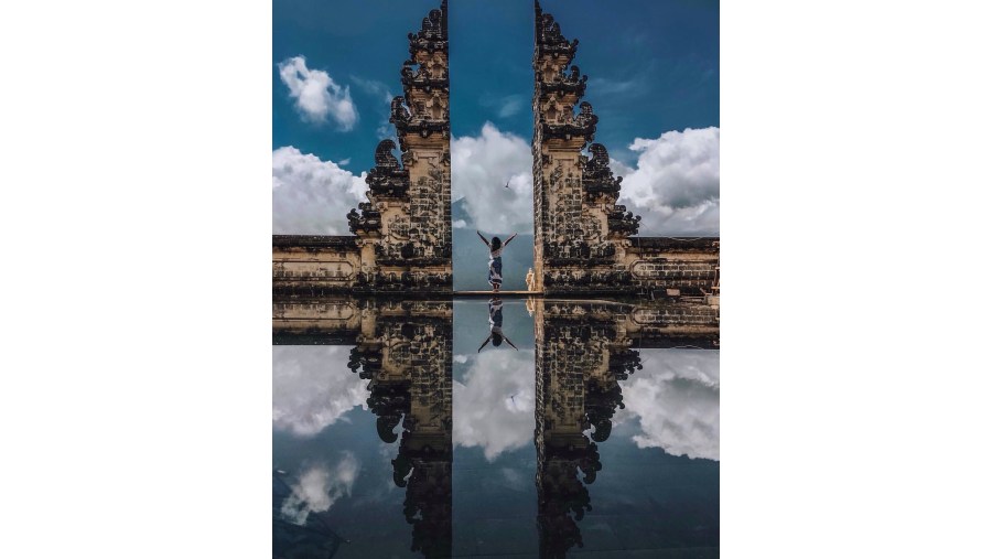 Gate of Heaven at Lempuyang Temple 