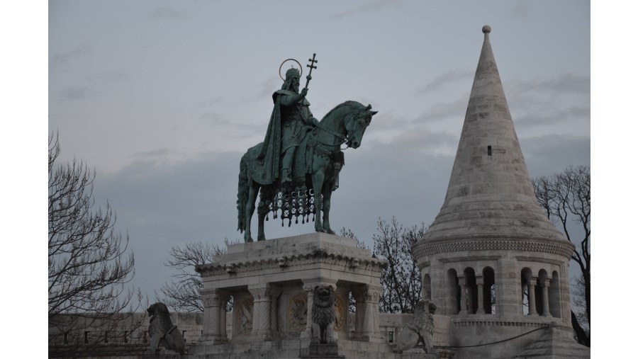 King St Stephen Statue