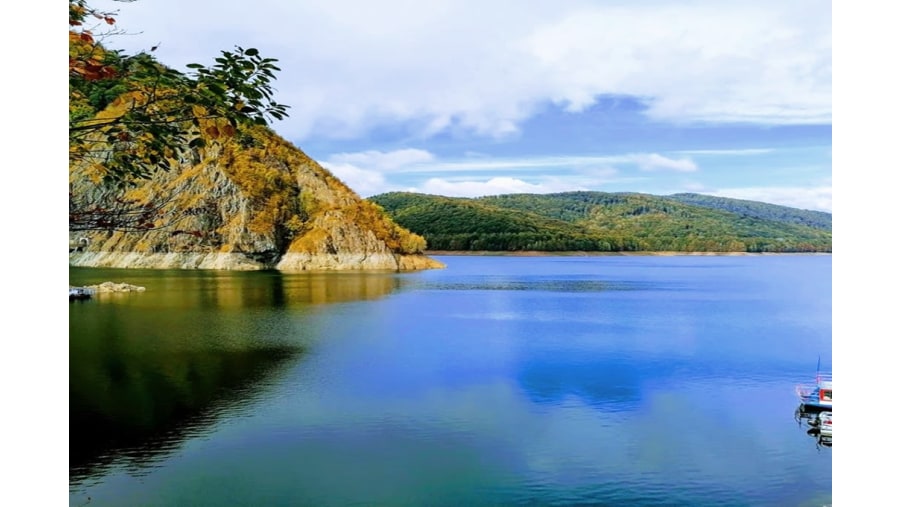 Visit Vidraru Dam