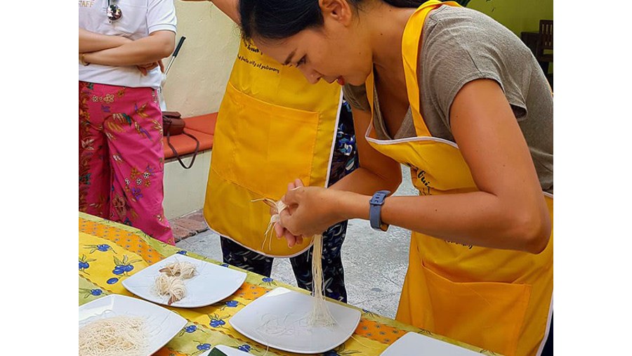 Cook a Local Dish in Phuket