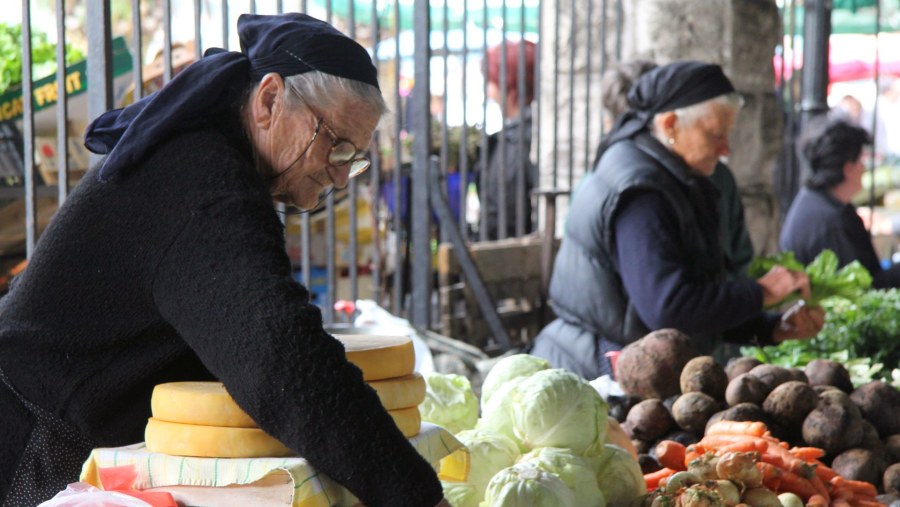 Visit the Green market