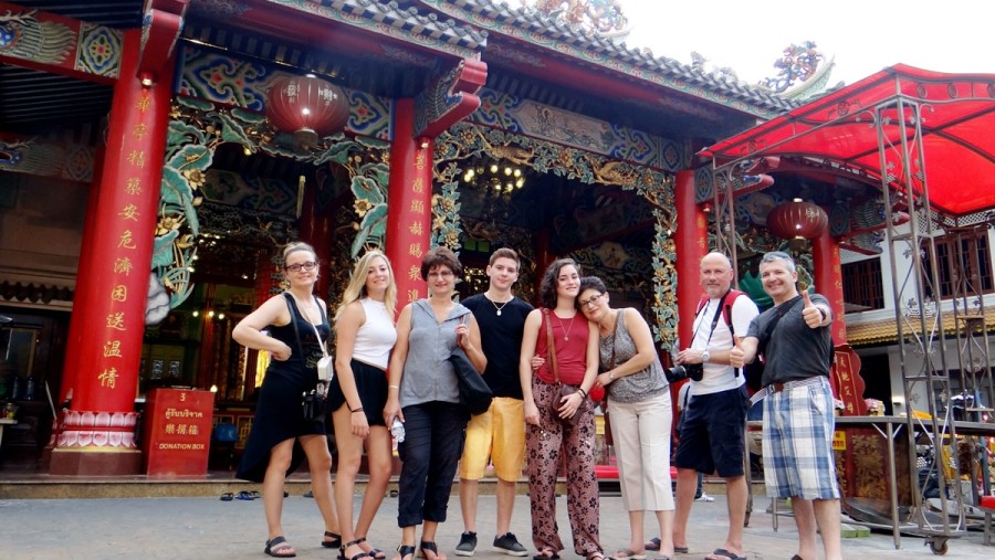 Enjoy visiting Bangkok's Chinatown