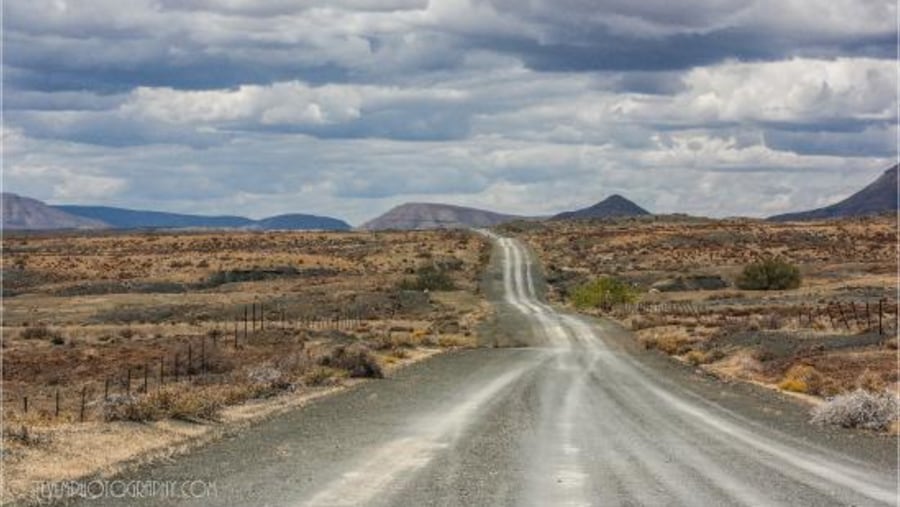 Ouberg Pass through the Great Karoo