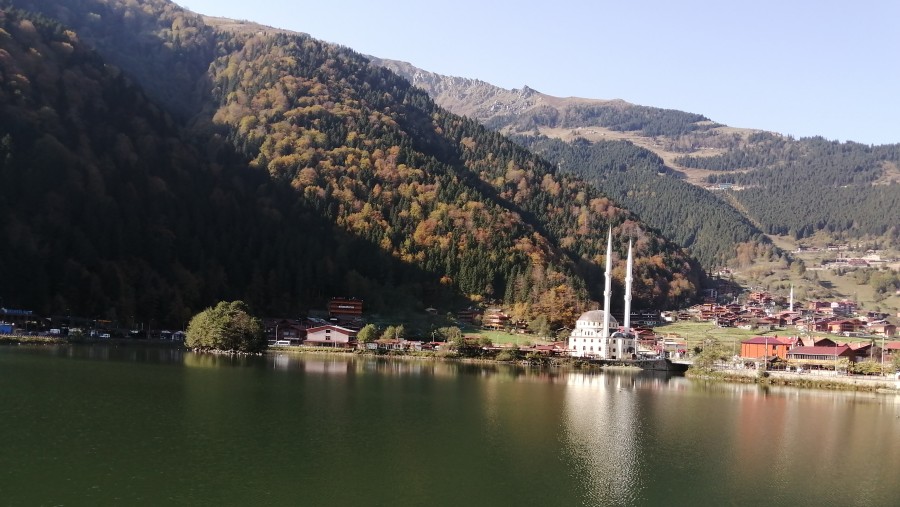 Uzungol Lake