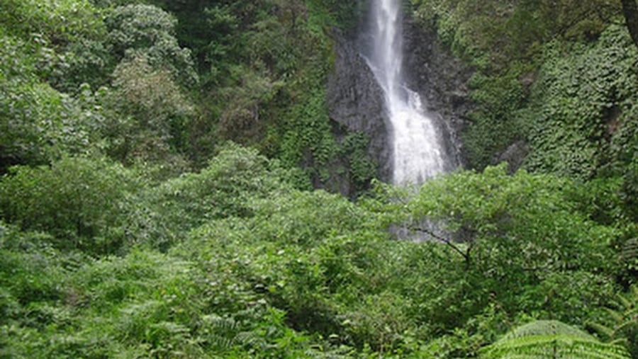 Murukeba Waterfall