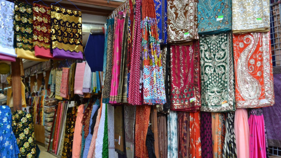 Shop for traditional clothing in Dubai's best markets