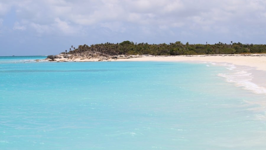 Enjoy sightseeing in Turks and Caicos Islands