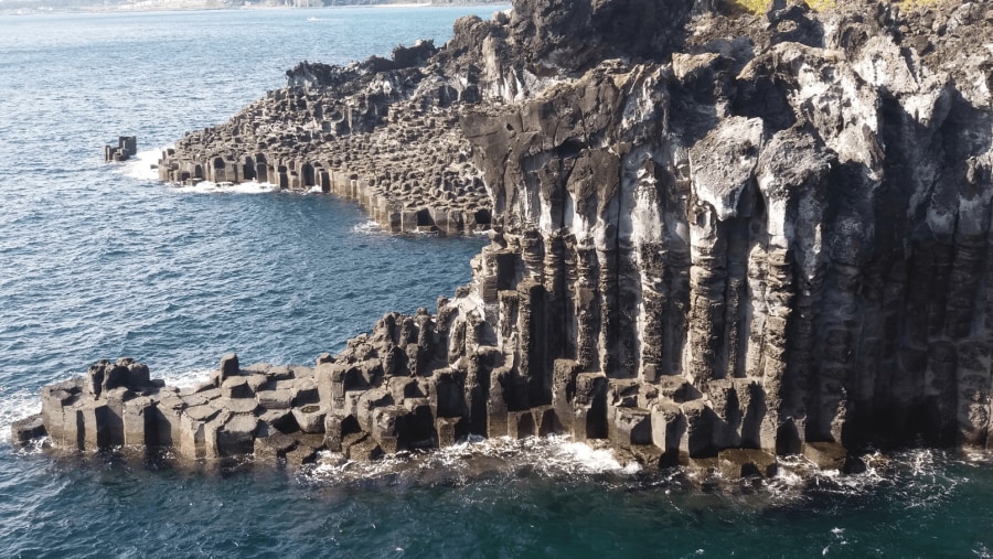 Jusangjeolli Cliff (Columnar Joint)