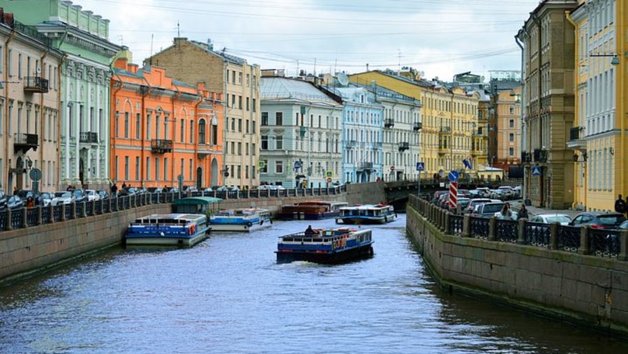 Canal Cruise