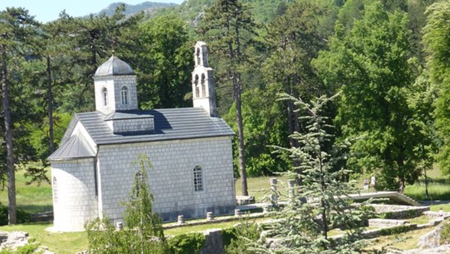 Visit Cipur Church in Cetinje