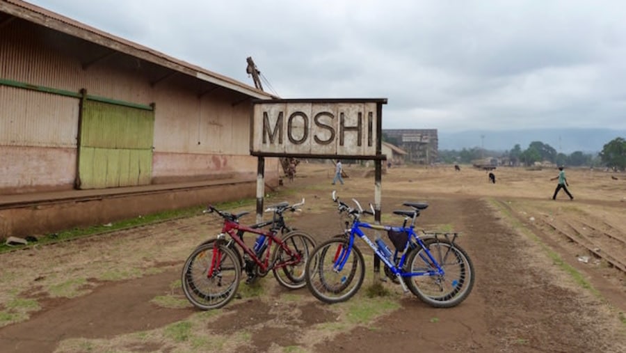 Moshi cycling tour