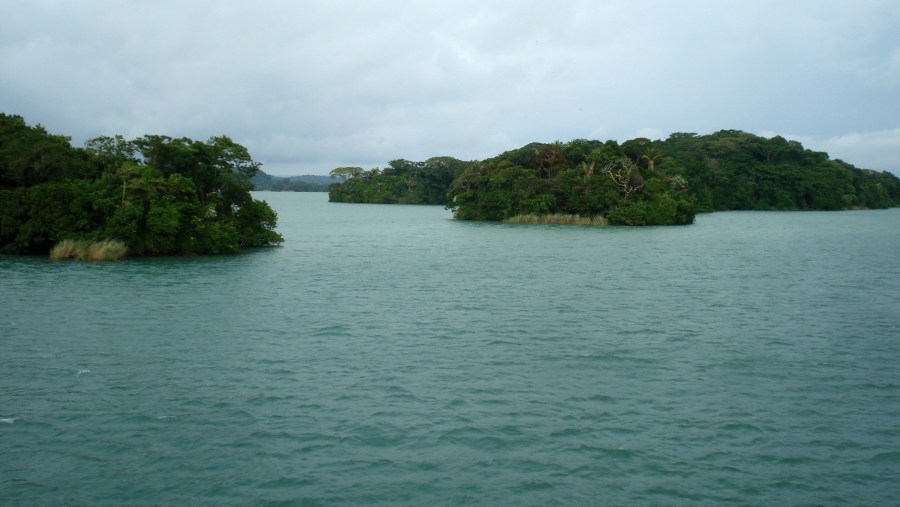 The beautiful Lake Gatun