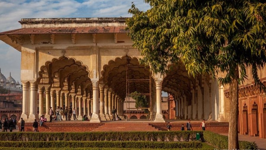 Admire the Diwan-i-Aam at Agra Fort