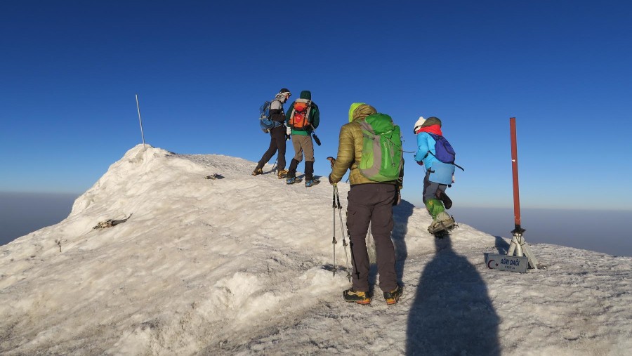 Travelers on Mount Ararat