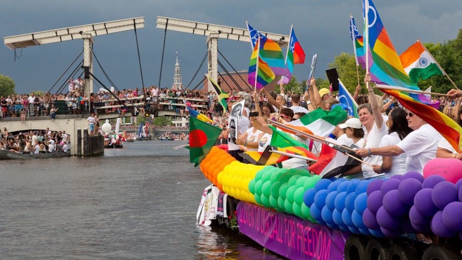 Pride on The Beach scene