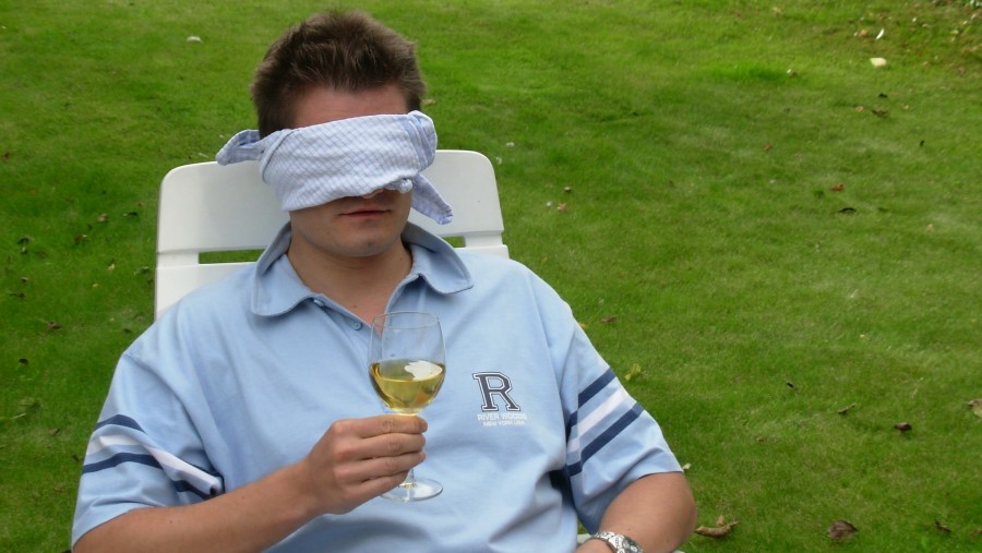 Blindfold wine testing