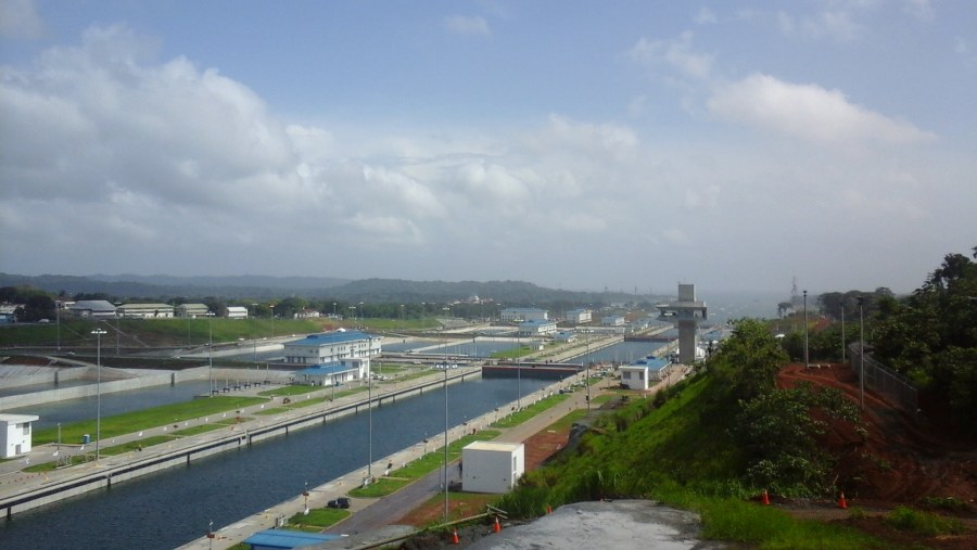 Agua Clara locks