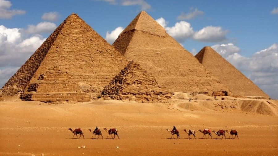 Visit the Giza Pyramids