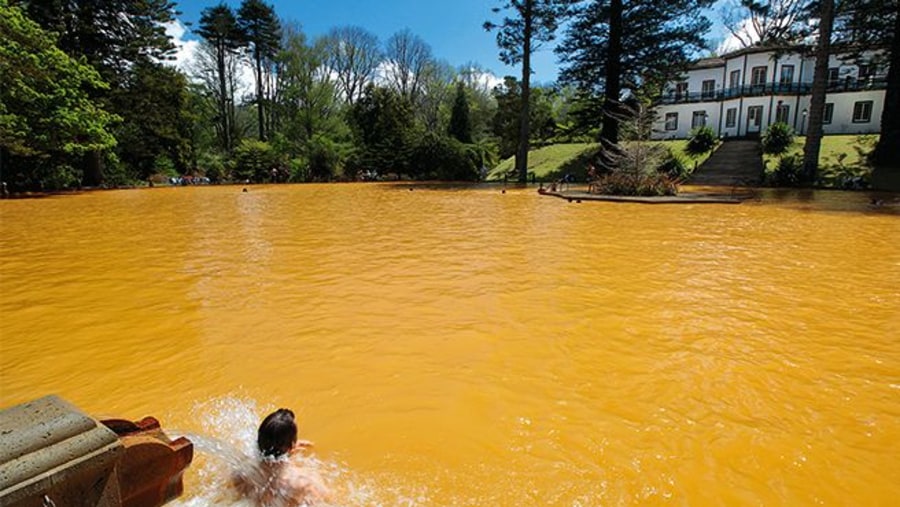 Pool at Terra Nostra Park