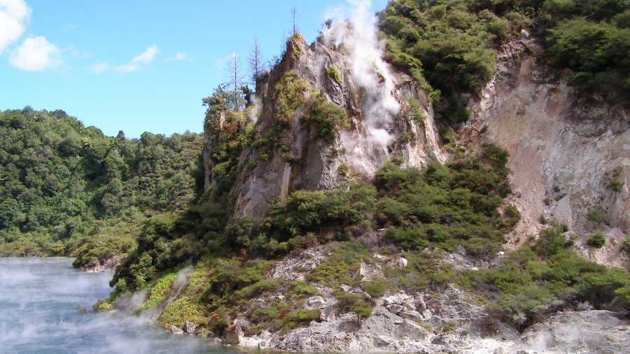 Waimangu Volcanic Valley Tour