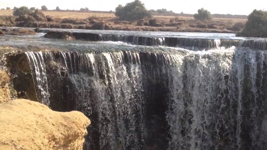 Admire Wadi El Rayan Waterfall