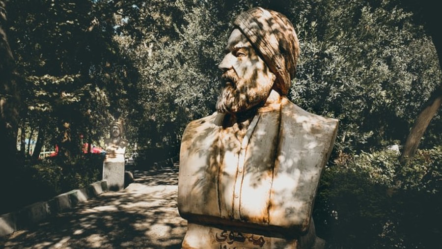 Statue at Slemani Public Park