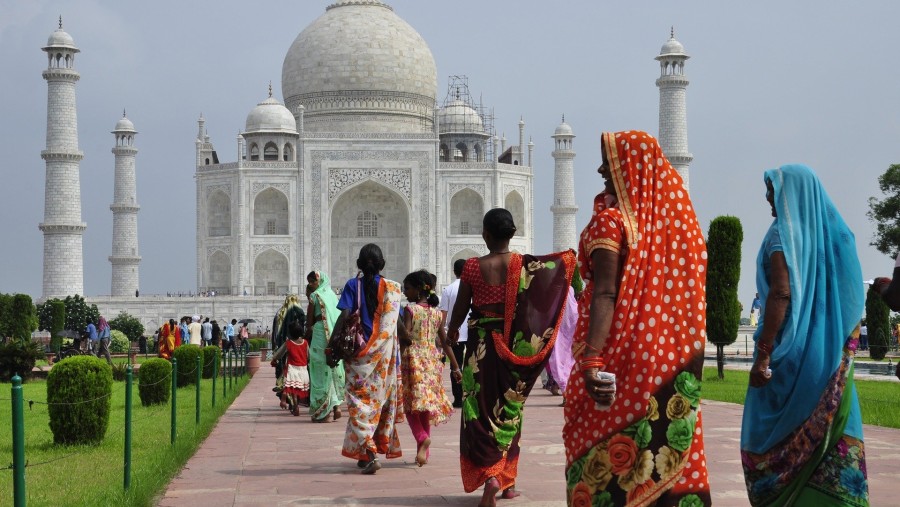 Visit Taj Mahal, Agra