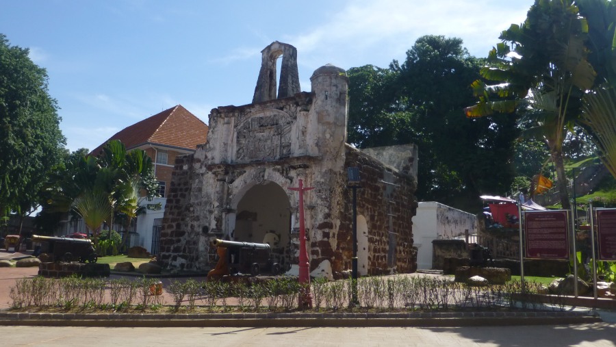 Portuguese Porta de Santiago