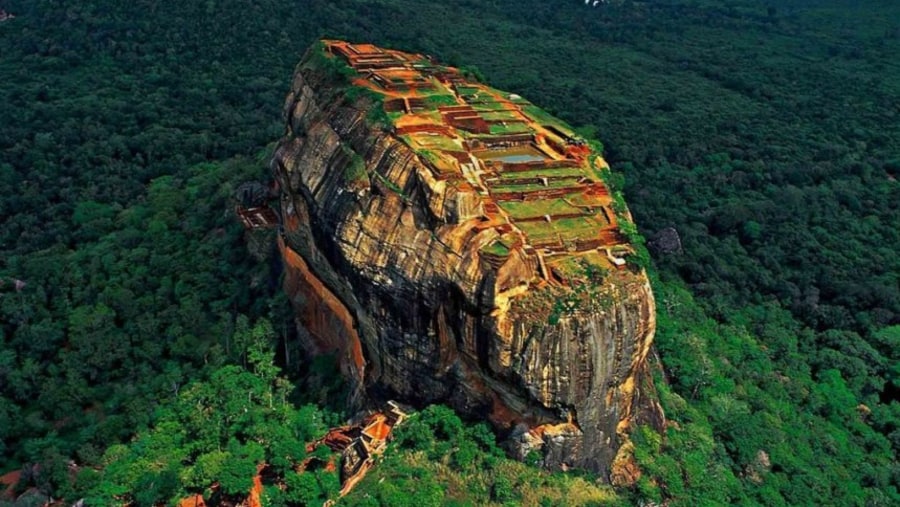 Visit the Rock fortress