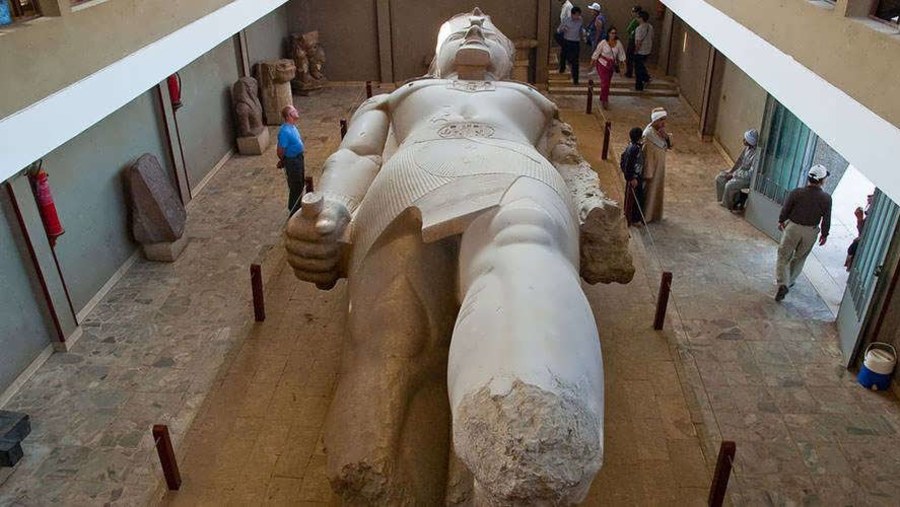 Statue of Ramesses II