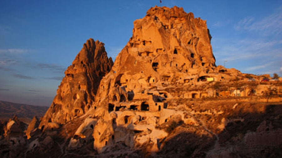 The fortress of Urchisar : The highest point of Cappadocia