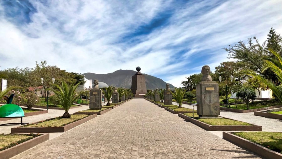 Ciudad Mitad del Mundo, Quito