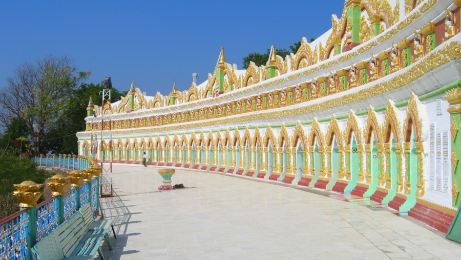 See the U Min Tho Sel pagodas