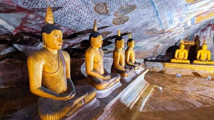 Ancient Buddha statues