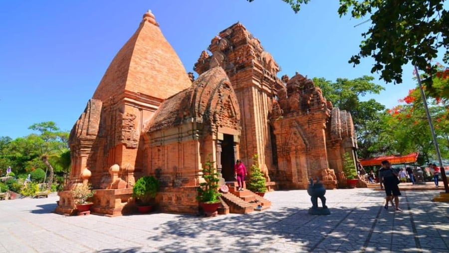 Ponagar Temple