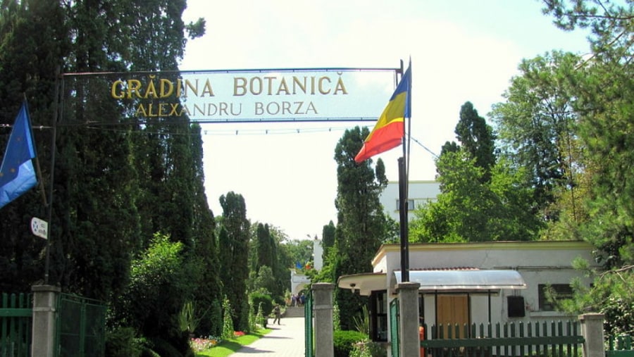 Entrance to the Botanical Garden